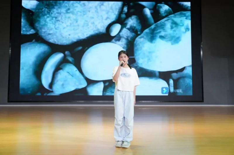 青春如此动听！围观小伟长的歌王争霸赛！